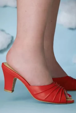 Hot Ava Solemate Slip On Muiltjes In Rood Vrouwen Sandalen