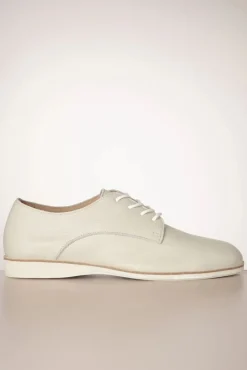 Derby Super Soft Schoenen In Ecru Vrouwen Veterschoenen