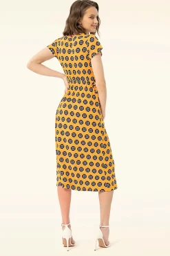 Sale Nylah Jurk In Geel Vrouwen Midi Jurken