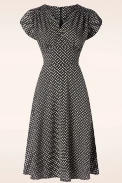 Reese Short Sleeve Jurk In Zwart Vrouwen Swing Jurken