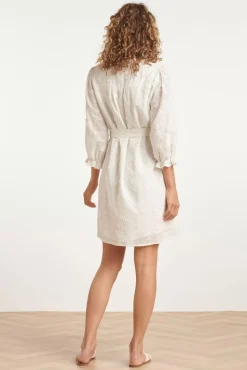 Ruth Geborduurde Jurk In Wit Vrouwen Plus Size Jurken