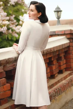 The Jayne Swing Jurk In Gebroken Wit Vrouwen Plus Size Jurken